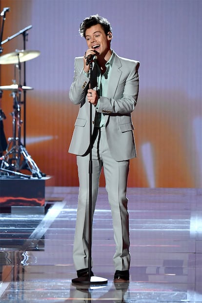 Harry Styles ha sido uno de los invitados para cantar durante el show.