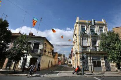 Casas del barrio de El Cabanyal afectadas por el plan de demolición, entre la calle de la Reina y la travesía de Pescadors.