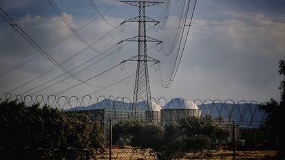 Vista de la central nuclear de Almaraz.