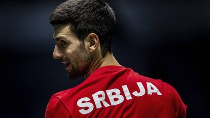 Djokovic, durante un entrenamiento de Serbia en la Caja Mágica.