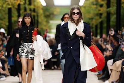 Detalles de pañuelos en Celine.