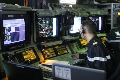 Centro de mando del portaaviones francés <i>Charles de Gaulle</i>.