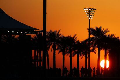 Circuito de Abu Dhabi durante la puesta de sol.