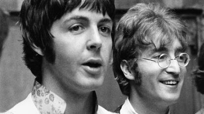 Paul McCartney y John Lennon, en una imagen de 1967.