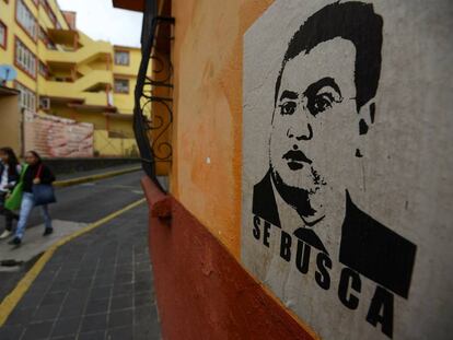Un cartel de se busca a Javier Duarte en Xalapa, la capital de Veracruz.