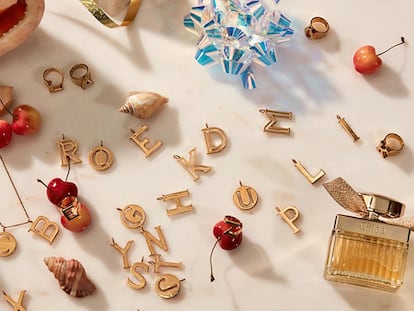 Letras por todas partes: el regalo estrella de la Navidad lleva tu inicial