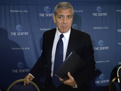 George Clooney, en septiembre de 2016 durante la lectura de un informe de su ONG The Sentry sobre la situaci&oacute;n en el sur de Sud&aacute;n