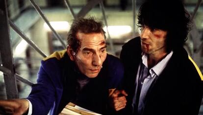 En el nombre del padre

Si buscamos una relación paterno-filial inolvidable en la historia del cine, los interpretados por Daniel Day-Lewis y Peter Postlethwaite en esta palpitante película estarían en los primeros puestos de la lista.