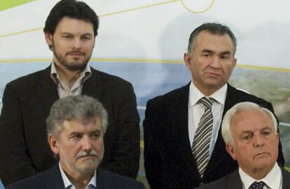 De arriba a abajo y de izquierda a derecha, Miranda, Nóvoa, Fernández y Baltar, en 2009.