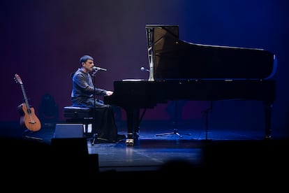 Rodrigo Cuevas, en otro momento de su actuación en el Festival Internacional de Santander.