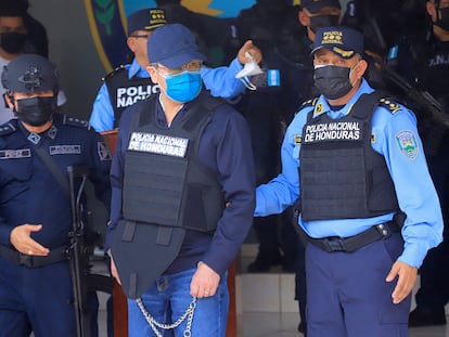 El expresidente de Honduras Juan Orlando Hernández, tras su detención este martes en Tegucigalpa.