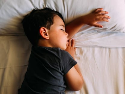 Qué maravilla contemplar a un niño durmiendo