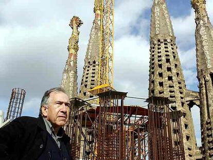 Joan Margarit, en la Sagrada Familia, en Barcelona.