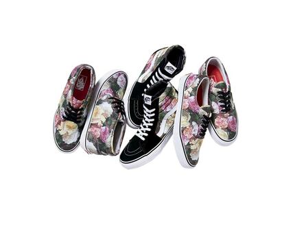 En ese lujo urbano en que se ha convertido las colaboraciones de Supreme, esta de 2013 junto a Vans no decepcionó. Los modelos SKO-Hi, Chuka y Era cayeron en la tentación floral. 