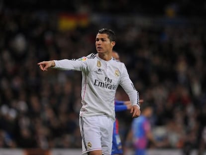 Cristiano Ronaldo en un partido contra el Levante.
