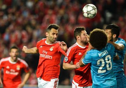 Jonas, instantes después de conectar el cabezazo que dio la victoria al Benfica en Lisboa en el partido de ida frente al Zenit.