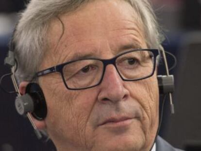  El presidente de la Comisi&oacute;n Europea, Jean-Claude Juncker, durante el pleno del Parlamento Europeo en Estrasburgo (Francia).