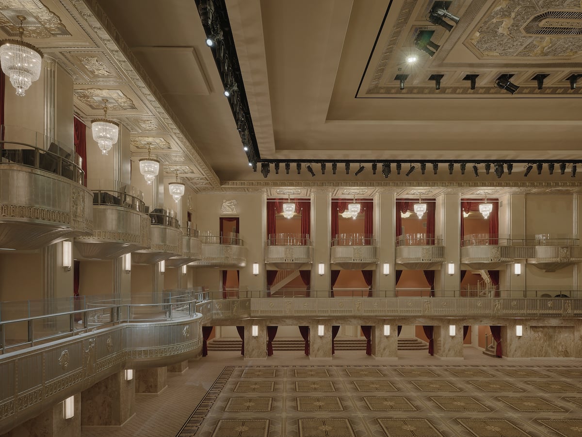 Menos habitaciones y más luz: las claves de la ambiciosa reforma del mítico hotel Waldorf Astoria de Nueva York