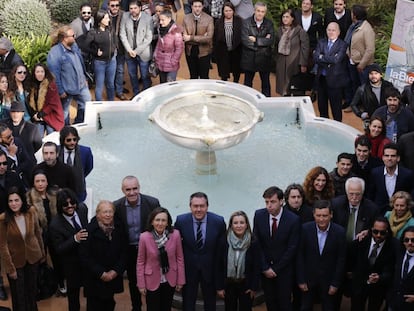 Foto de familia de la 19&ordm; edici&oacute;n de la Bienal de Flamenco de Sevilla. 