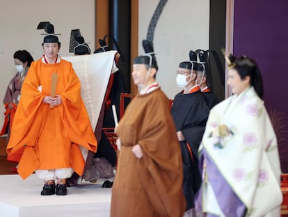 El príncipe Fimihito de Japón en su ceremonia de proclamación como heredero, en Tokio el domingo.