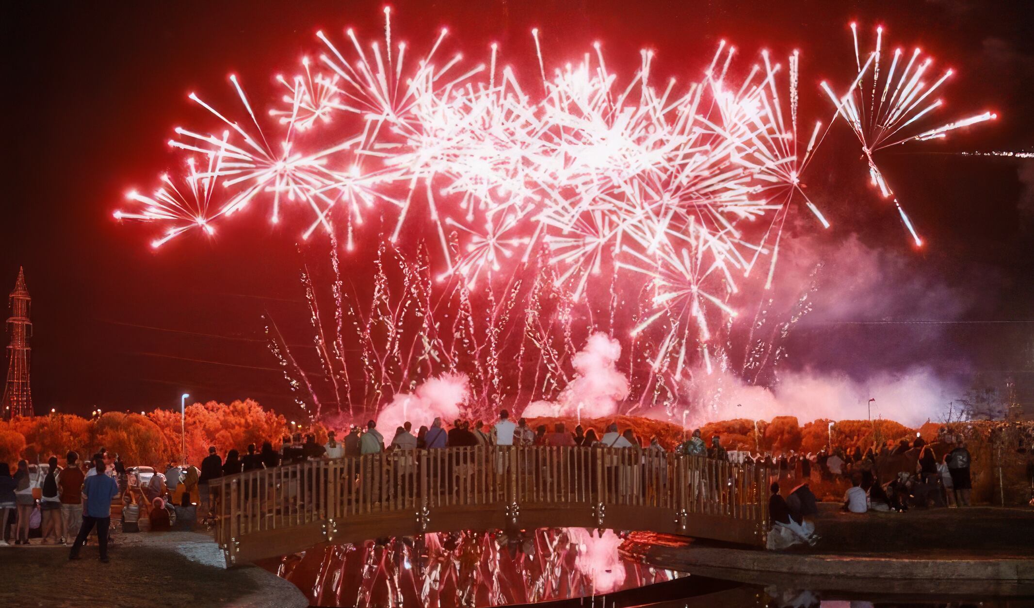 Cuatro heridos leves en un incidente durante los fuegos artificiales de Fuenlabrada: “Vaya petardazo”