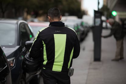 Juan (nombre ficticio), controlador del SER agredido por tres individuos.