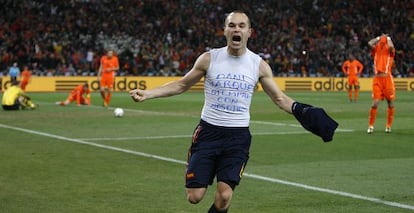 Iniesta celebra el gol en la final del Mundial 2010.