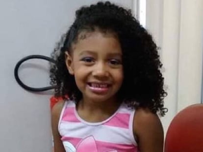 Ágatha Félix, 8 anos