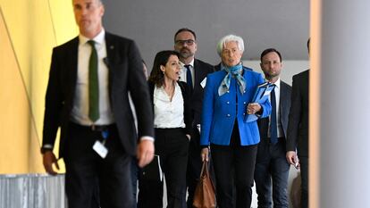 La presidenta del BCE, Christine Lagarde, llega a su comparecencia en el Parlamento Europeo este lunes.