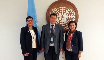 Merche Ruíz-Jiménez, Marc Gordillo y Marta Pedrajas, en la sede de la ONU.