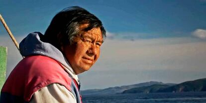 Cena do documentário chileno 'Tánana', sobre um descendente do povo yaguán, originário da Patagônia chilena.