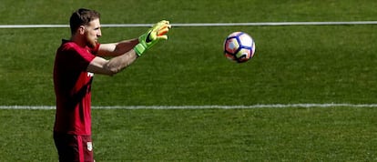 Oblak, durante un entrenamiento en Majadahonda.