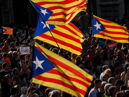 Esteladas durante una de las manifestaciones proindependencia.