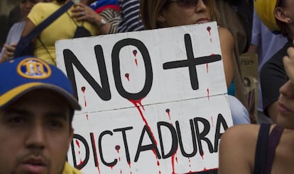 Manifestación en Caracas contra el Gobierno de Maduro.