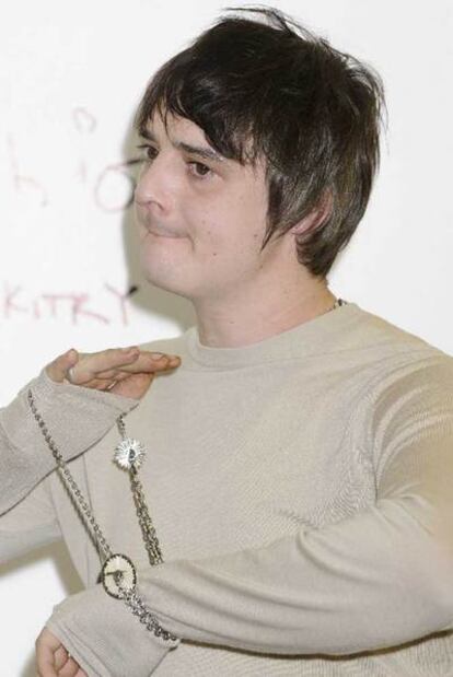 Pete Doherty, con su joya.