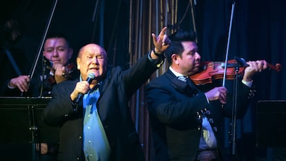 Leo Dan, durante un concierto en Nueva York en febrero de 2019.