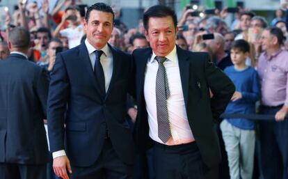 Lim, a la derecha, con Amadeo Salvo.