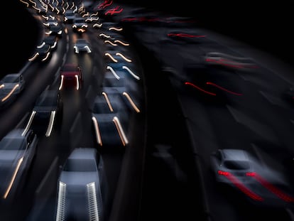 Atasco en la autopista que rodea Berlín, la A100, durante la hora punta, en una imagen de archivo.