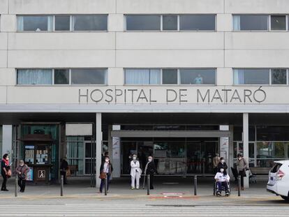 El Hospital de Mataró, que ha aumentado las camas de UCI por el incremento de ingresados.