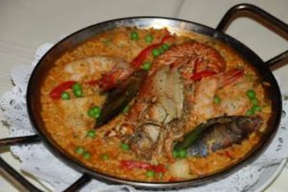 En la imagen, una paella valenciana. EFE/Archivo