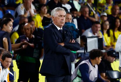 Carlo Ancelotti, durante el partido del Real Madrid en Las Palmas.