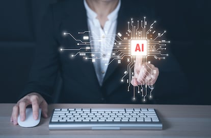 La IA generativa puede ayudar a los alumnos a desarrollar habilidades de resolución de problemas, muy valoradas en el mercado laboral.