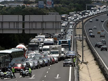 Un momento del atasco de ayer en Málaga.