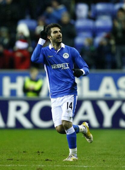 Jordi Gómez celebra su gol.