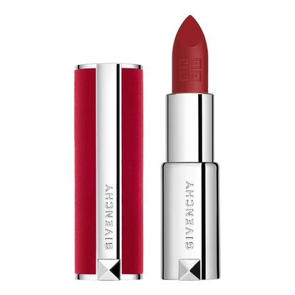 Para ti o para regalar esta Navidad, la barra de labios más especial: el rojo icónico de Givenchy viste también su packaging de terciopelo. Está disponible en multitud de tonos de acabado -claro- aterciopelado.