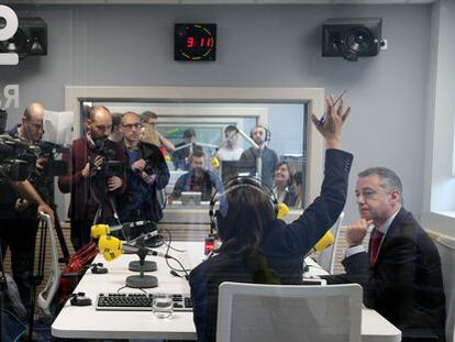 Estudio de la Cadena Ser, en Bilbao.