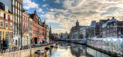 El célebre canale Ring de Ámsterdam.