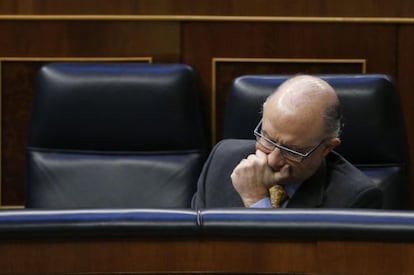 El ministro Cristóbal Montoro, durante la sesión de control al Ejecutivo.