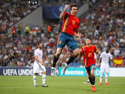 Oyarzabal celebra su gol a Francia.