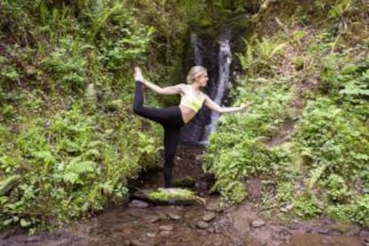 Yoga en el hotel Tierra del Agua, en Caleao (Asturias).